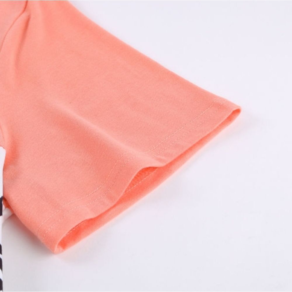 Plus Size Red Color Block Splicing Top - Picture 6 of 6